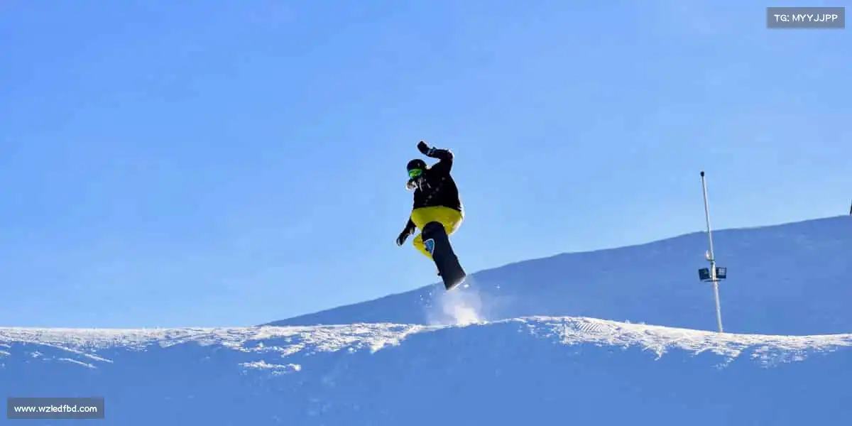 米兰🥊拳头紧握,每一次挥击都是对自我的超越!